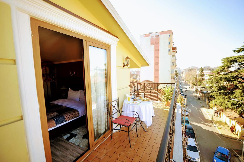Dream 3* Tirana